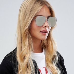 make an offer • Quay Australia Living Large